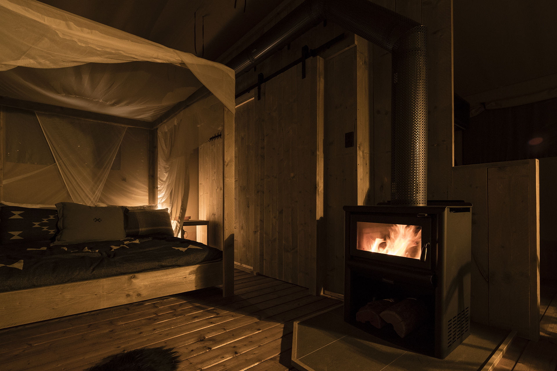 NDL_05_Night_Interiors_122